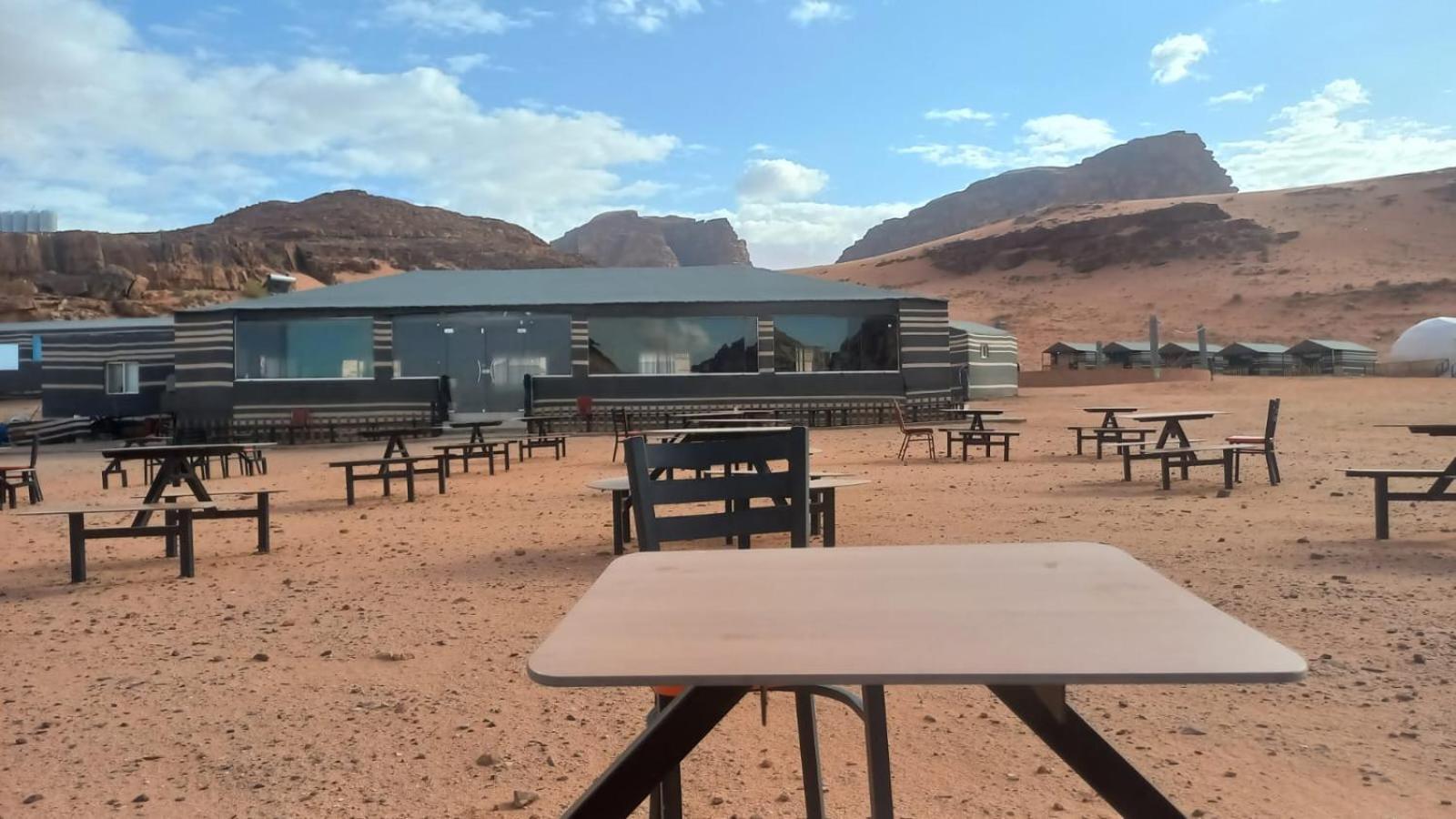 Al Raha Luxury Camp Hotell Wadi Rum Eksteriør bilde