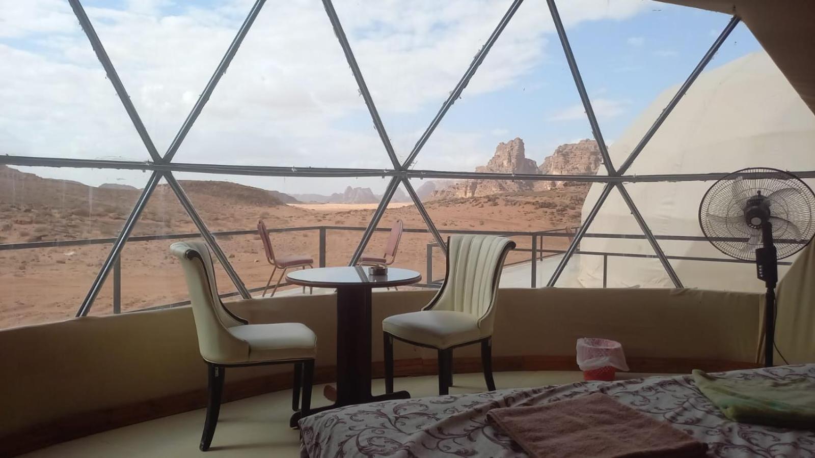 Al Raha Luxury Camp Hotell Wadi Rum Eksteriør bilde