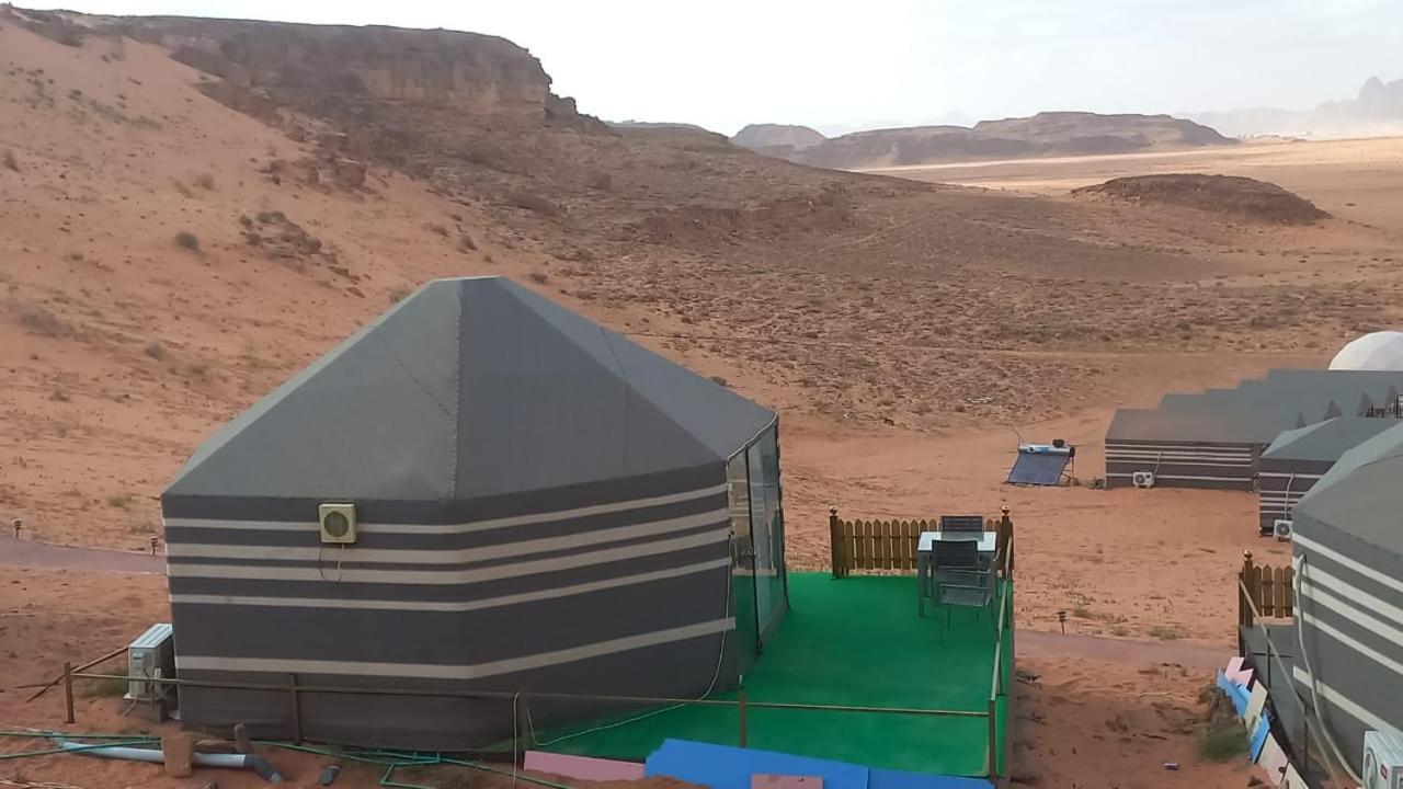 Al Raha Luxury Camp Hotell Wadi Rum Eksteriør bilde