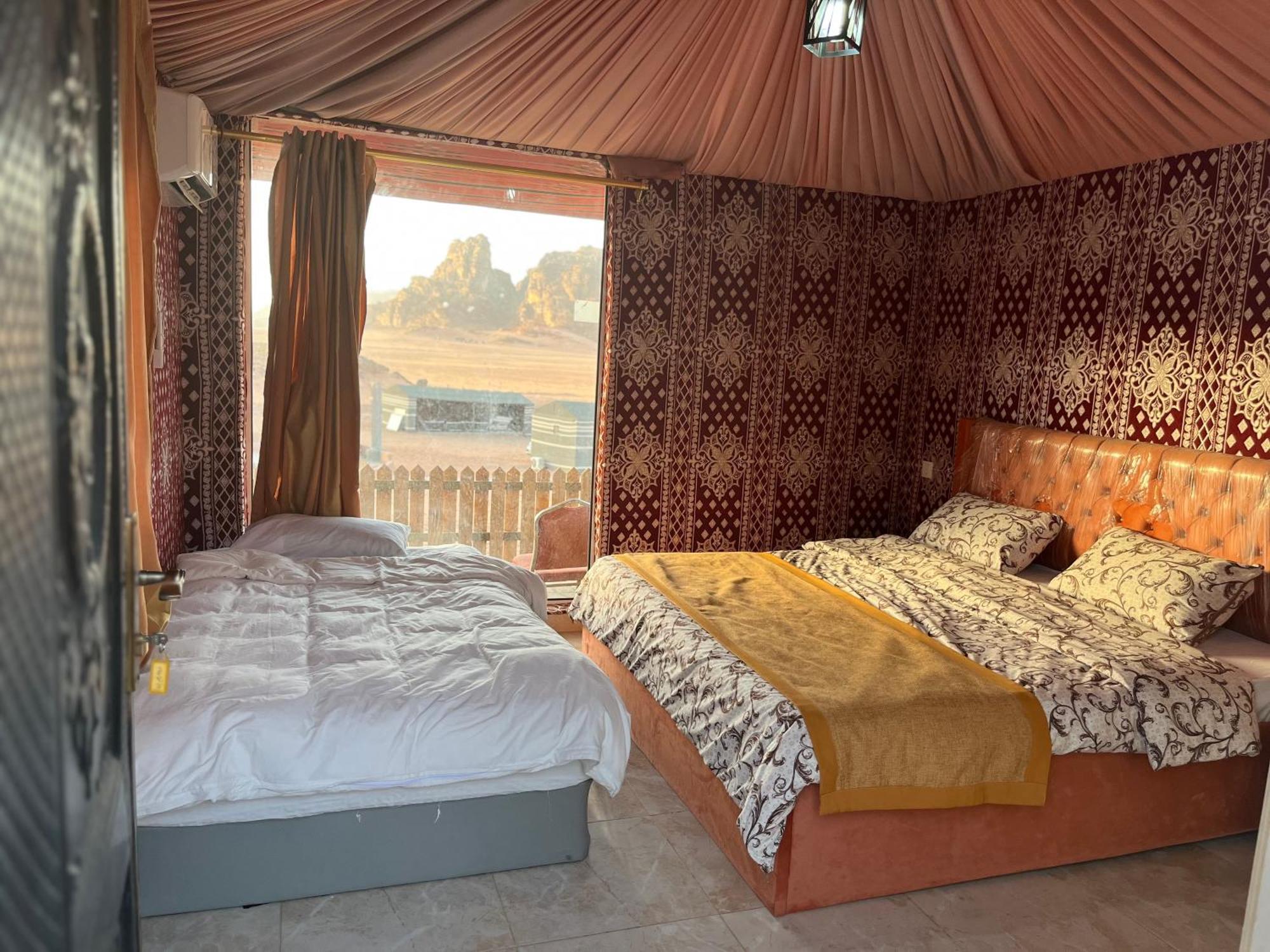 Al Raha Luxury Camp Hotell Wadi Rum Eksteriør bilde