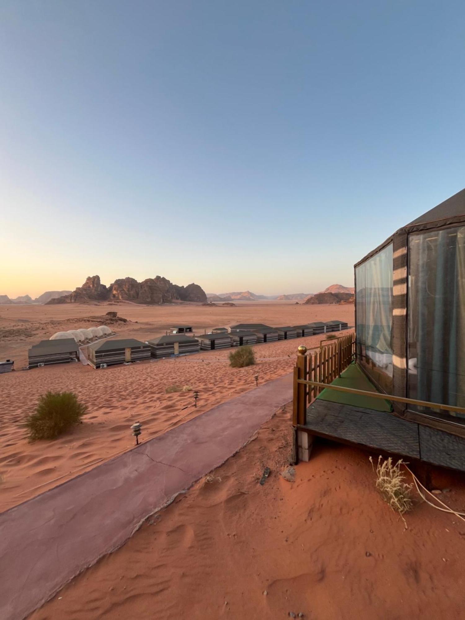 Al Raha Luxury Camp Hotell Wadi Rum Eksteriør bilde