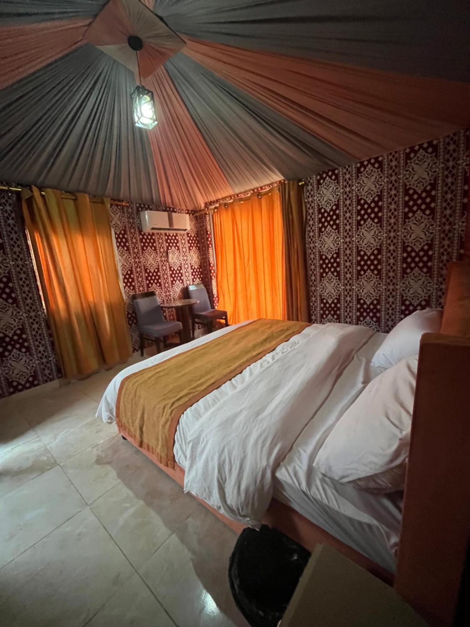 Al Raha Luxury Camp Hotell Wadi Rum Eksteriør bilde